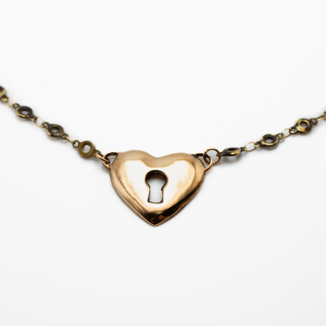 HEART NECKLACE IN BRONZE