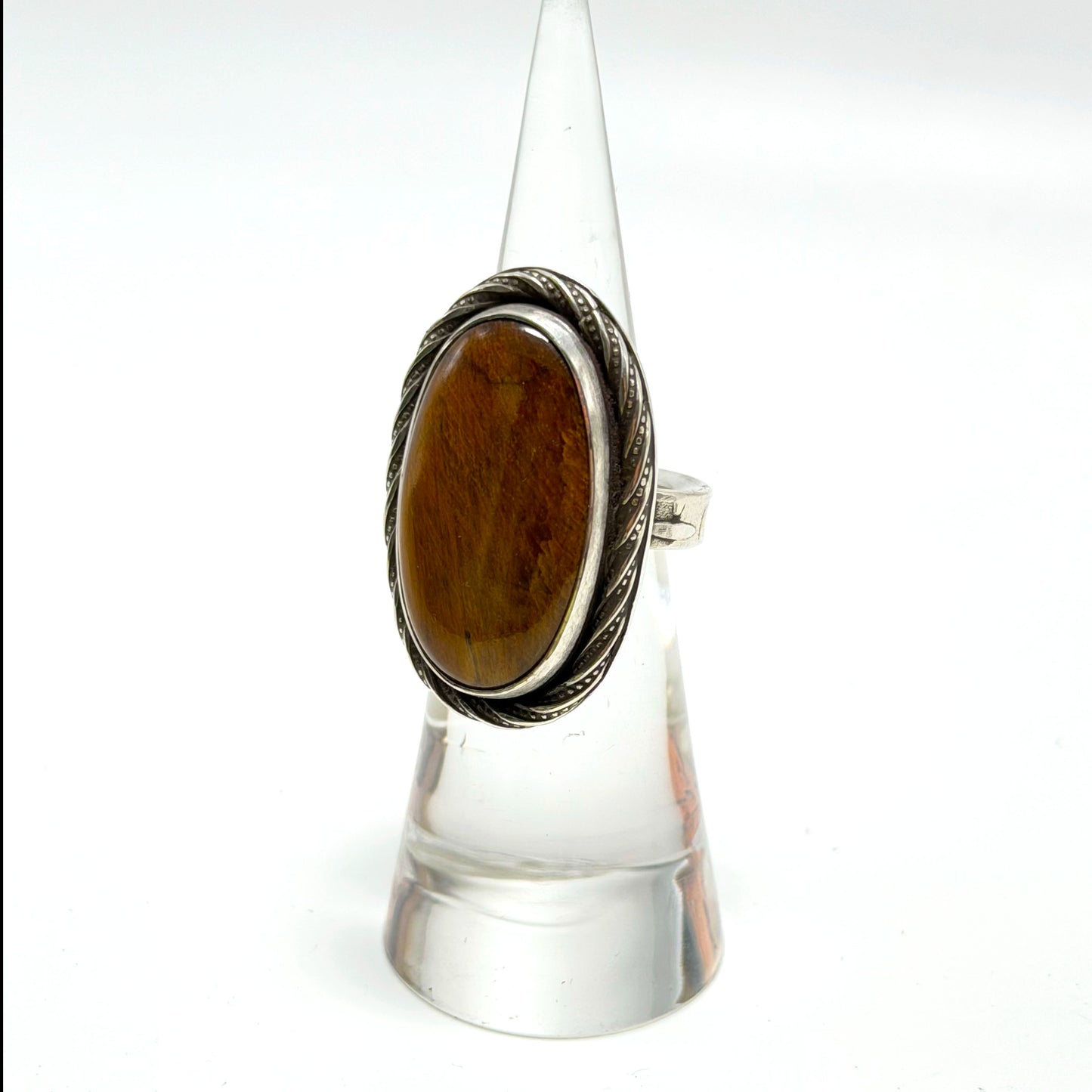 Tigers Eye - sz 4 N/S setting
