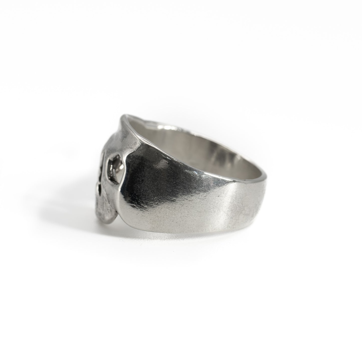 SIde angled view of Maxilla Skull Ring, sterling silver jewelry handmade in Austin, Texas