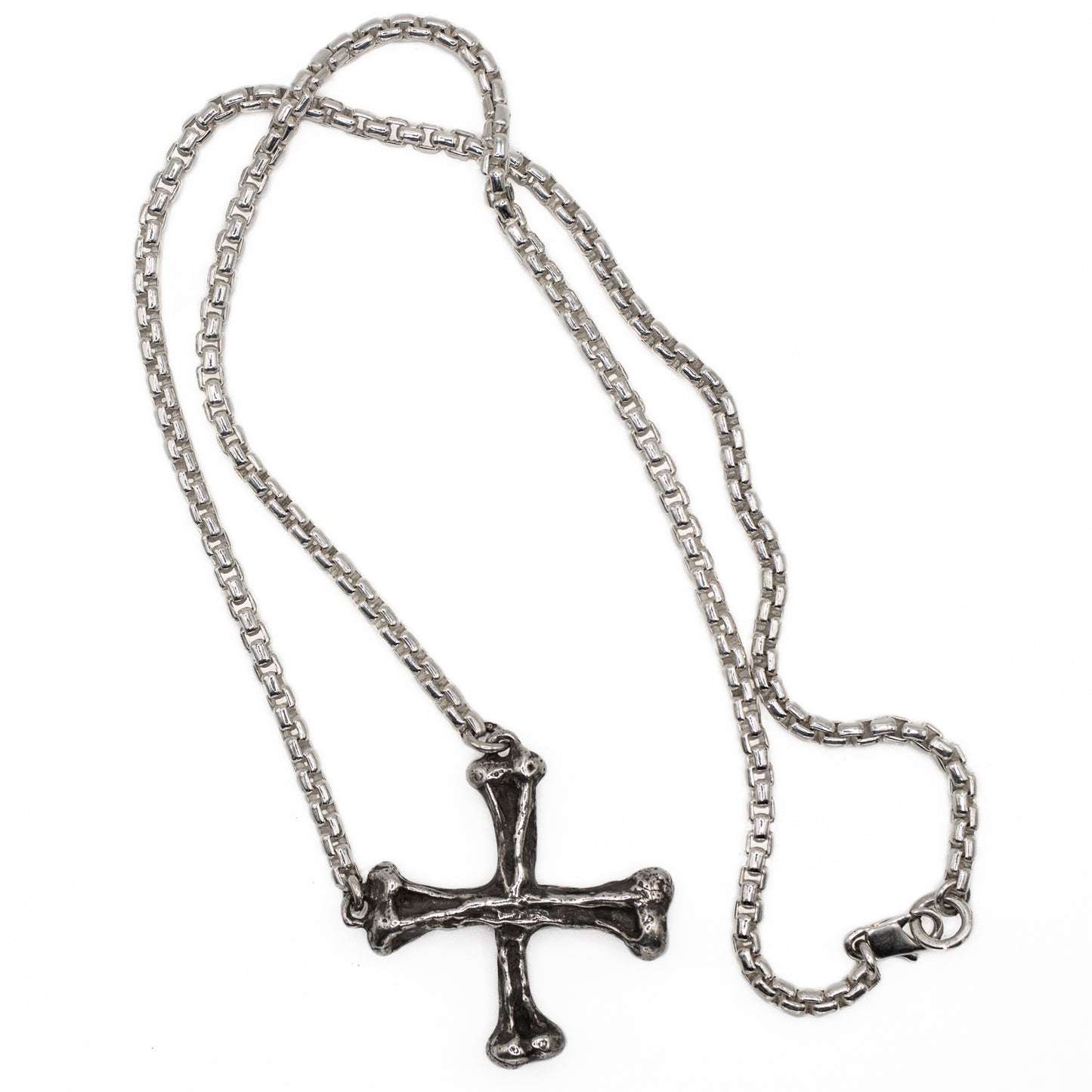 CROSSBONE IN SILVER