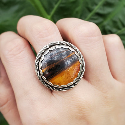Tigers Eye Size 7