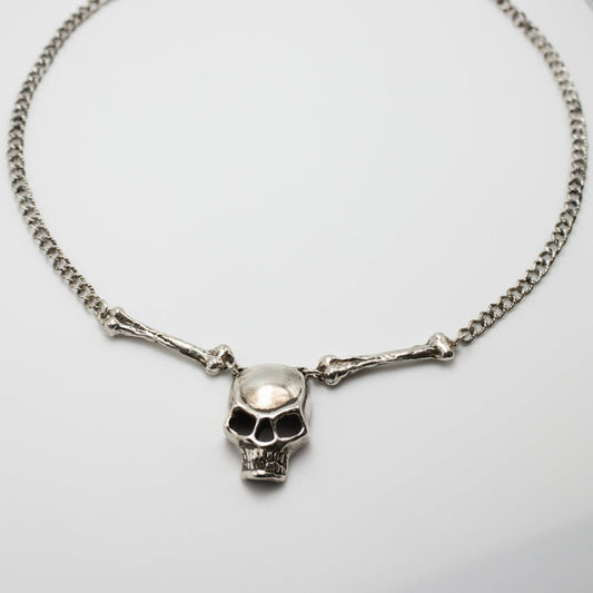 SKULL AND BONE NECKLACE