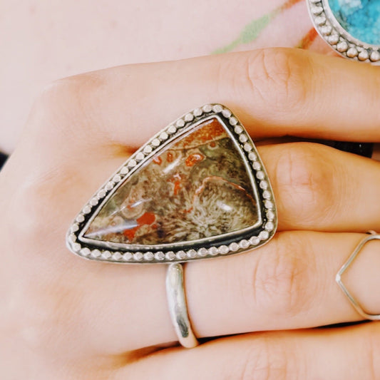 Red Jasper Triangle - Size 5.5