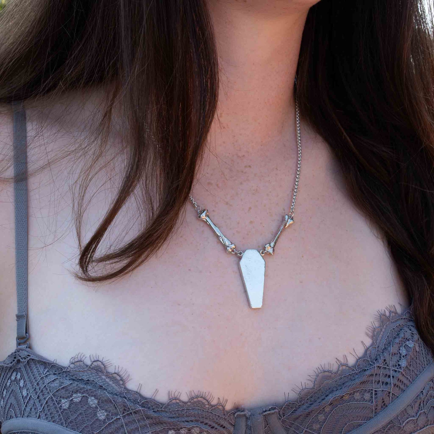 COFFIN & BONES IN SILVER