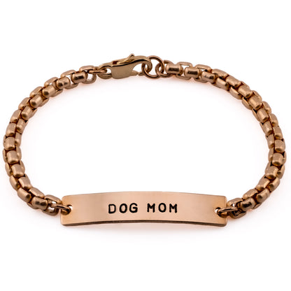 DOG MOM