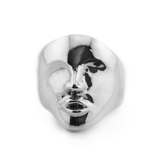 Close-up of Mother Ring in sterling silver with polished finish