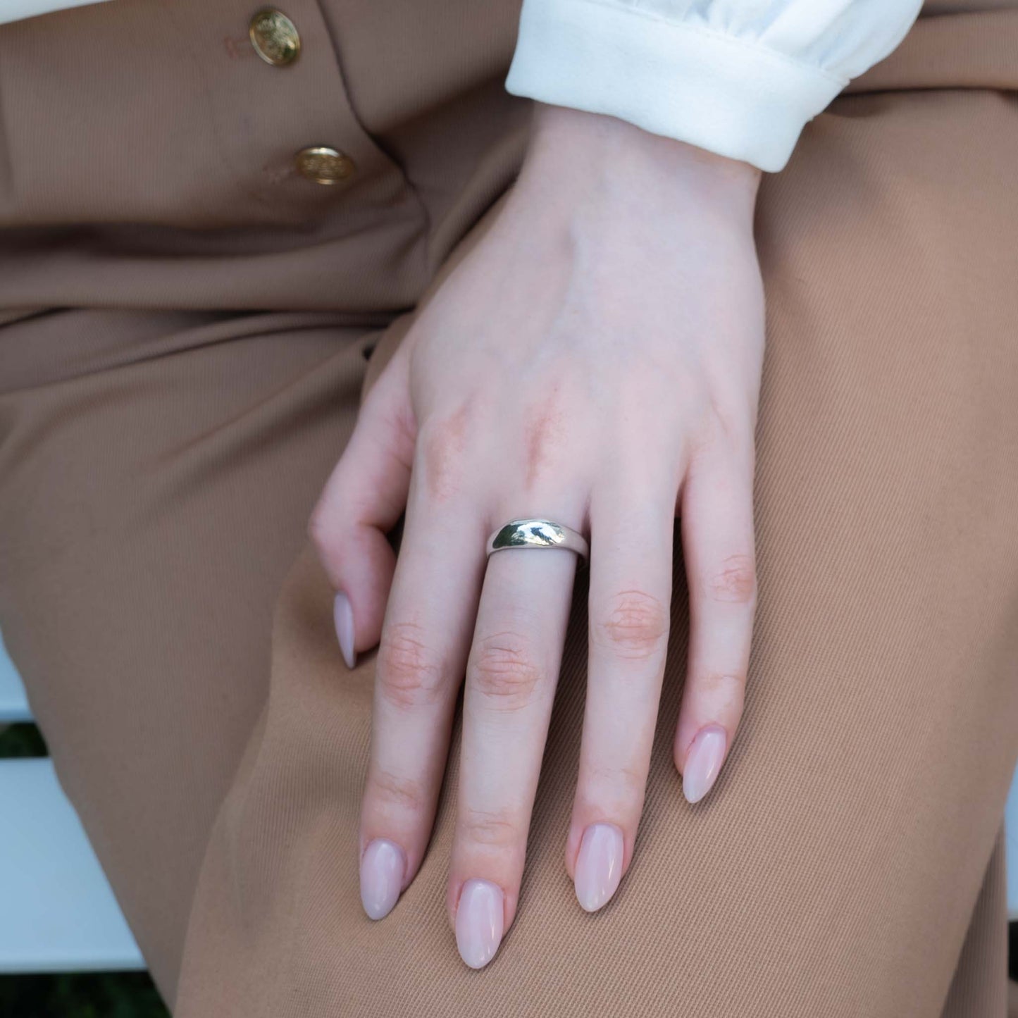 SMALL DOME IN SILVER